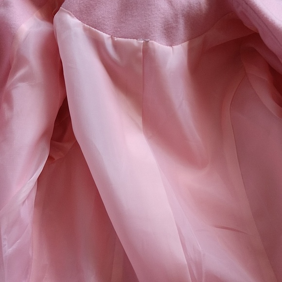 Stylish Pink Coat - Picture 4 of 4